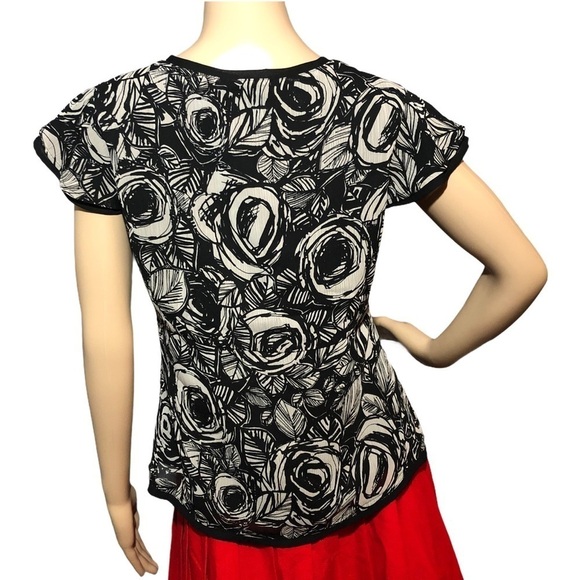 Van Heusen blouse vNeck Flower flower flutter - Picture 2 of 12